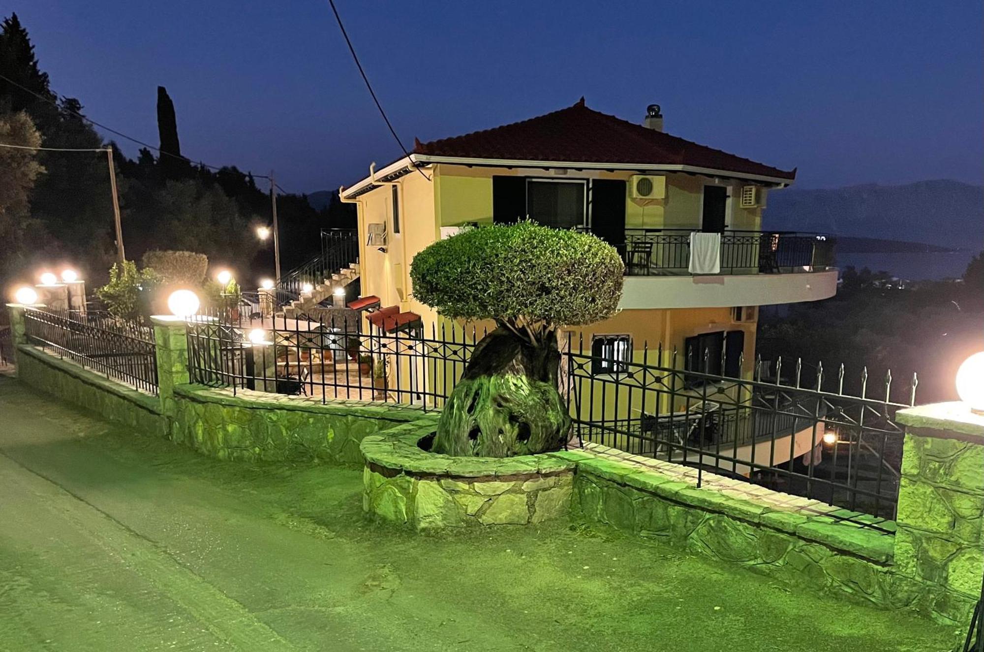 Villa Diana Nikiana Exterior foto