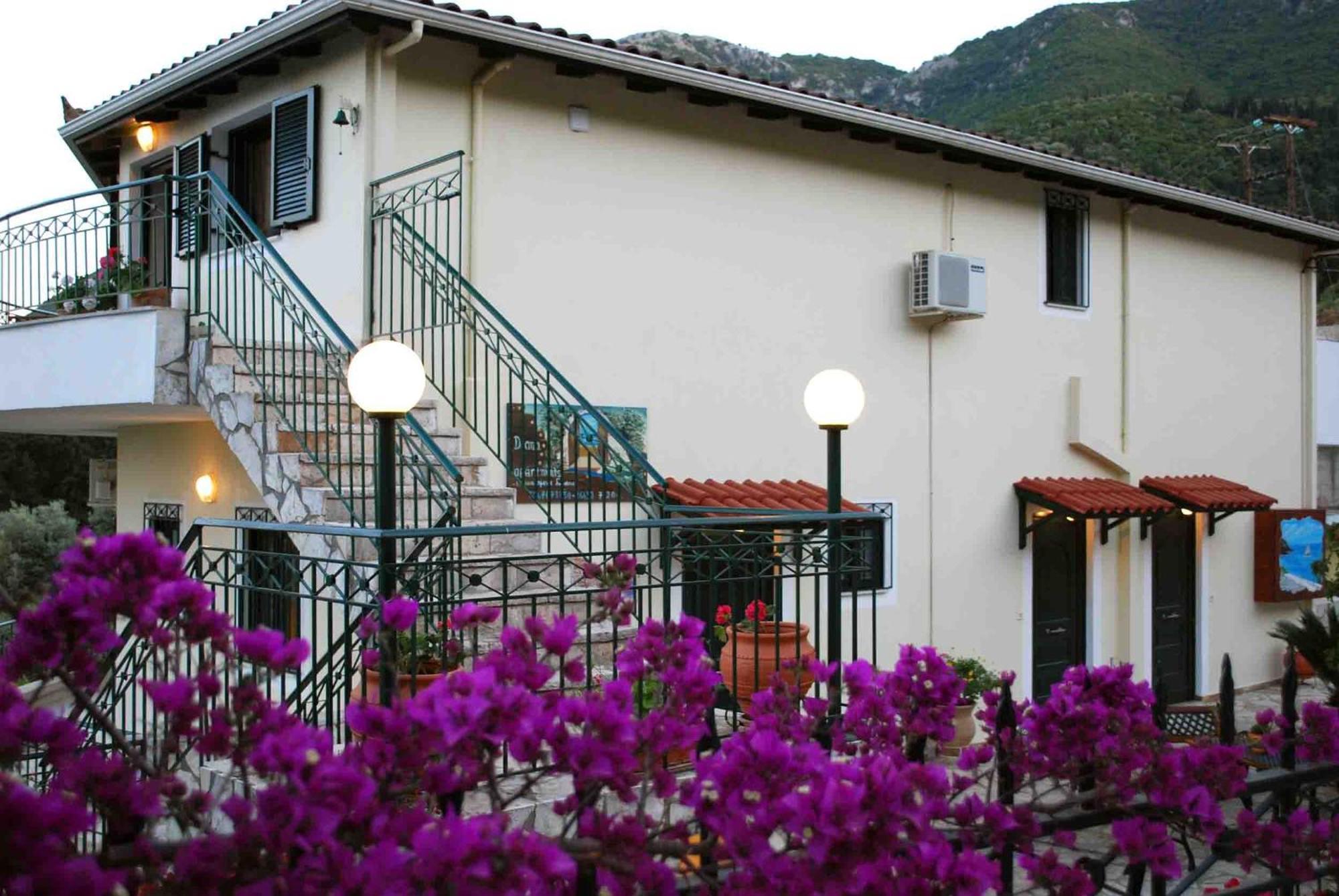 Villa Diana Nikiana Exterior foto