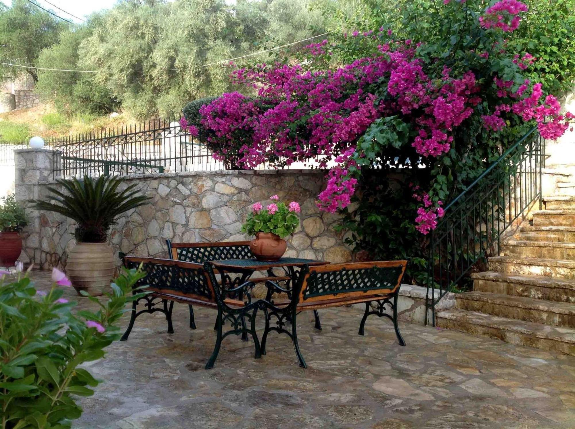 Villa Diana Nikiana Exterior foto